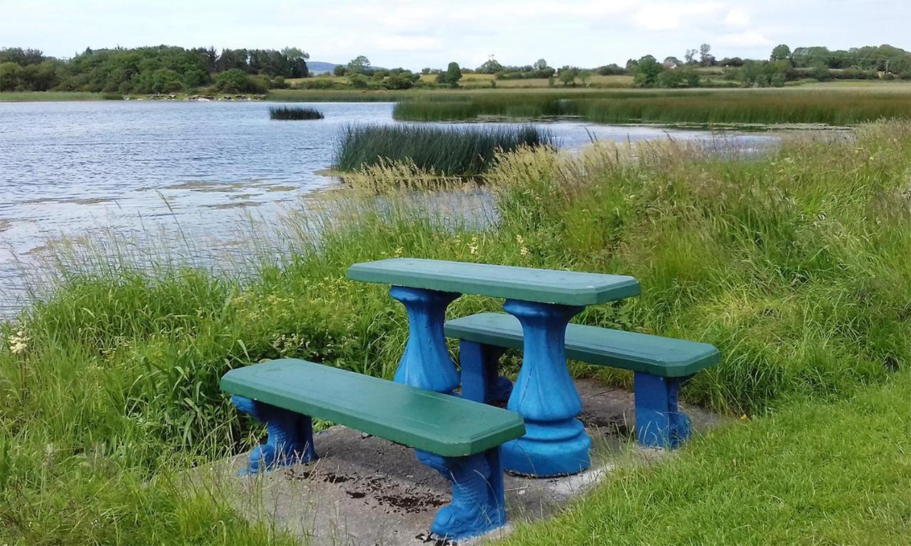 Corofin Lake Cottages Exteriér fotografie